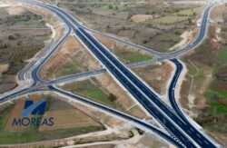 Autokinitodromos moreas