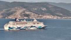 Ανεπιθύμητο: Άφιξη του Κρουαζιερόπλοιου CROWN IRIS στο Ναύπλιο (βίντεο)!