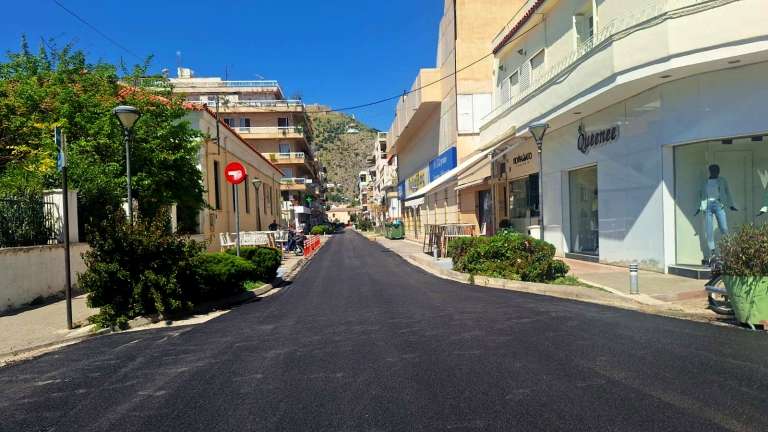 Kapodistriou anapoda pros kastro kai agora